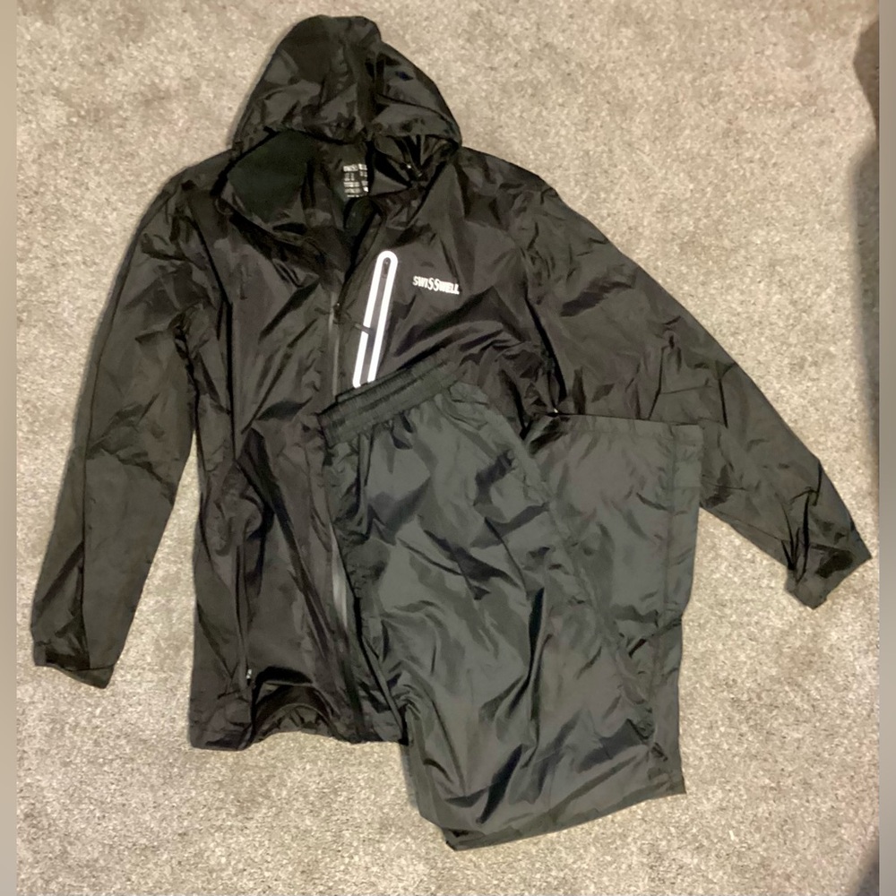Swissell Men's Black Jacket and Pant